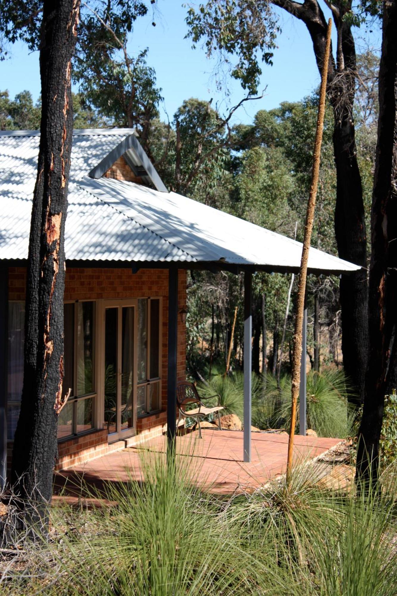 Chalets On Stoneville Redcliffe Ngoại thất bức ảnh
